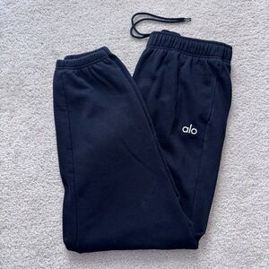 ALO Yoga  Black Sweatpants
